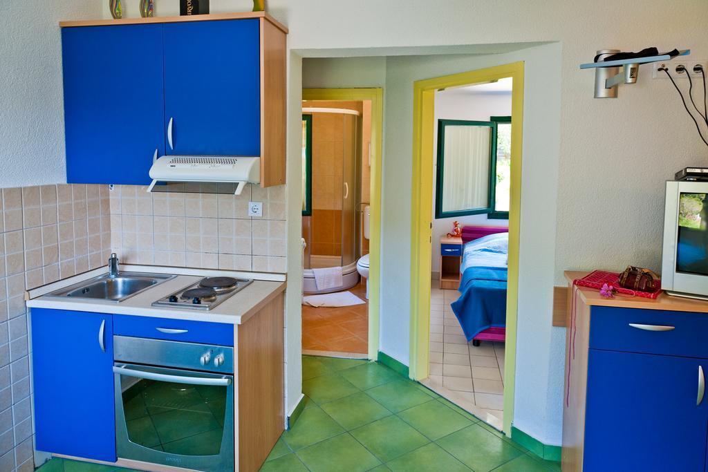 Apartment Bonaca Klek Exteriör bild
