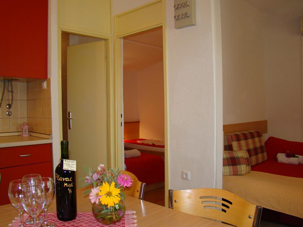 Apartment Bonaca Klek Exteriör bild